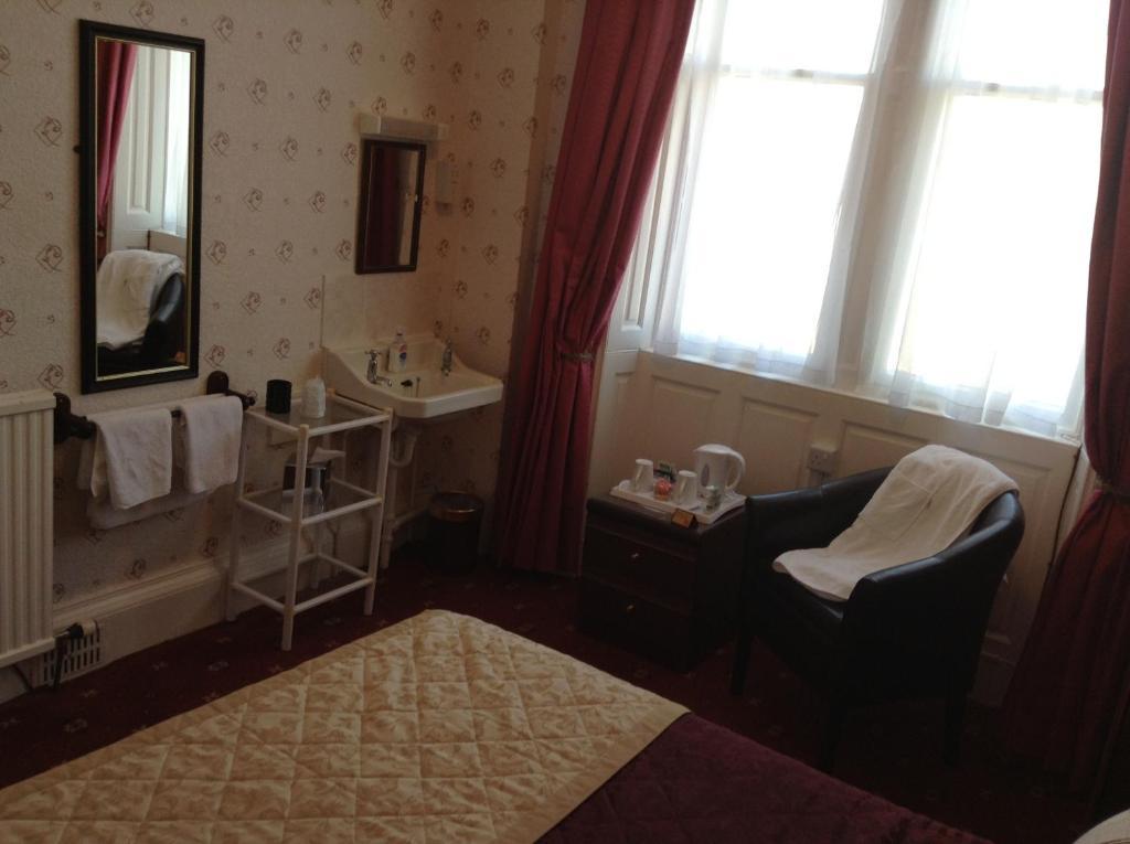 The Richmond Guest House Ayr Eksteriør billede